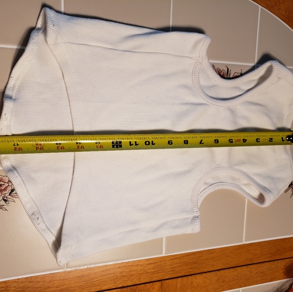 DOG T-SHIRT - Picture 8 of 13